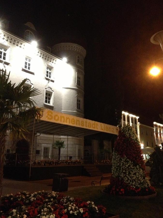 Bel'Vue Bed & Breakfast Lienz Exterior photo